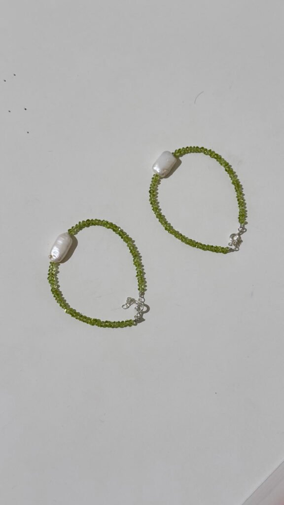 Peridot Pearl Bracelet