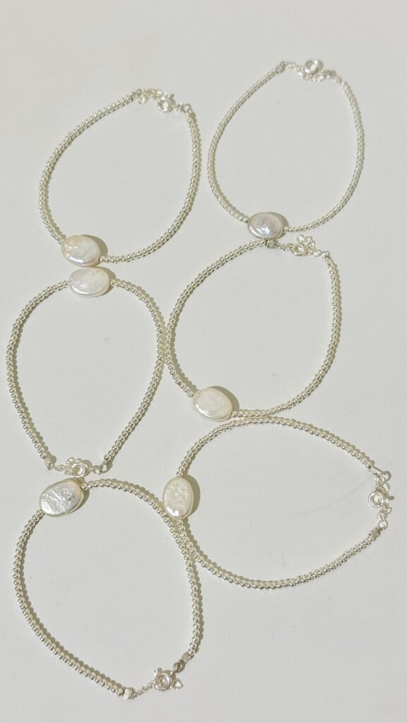 Biwa Silver Bead Bracelet