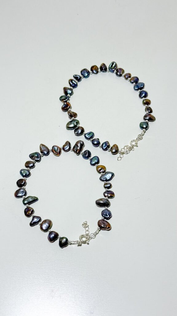 Coin Black Pearl Bead Bracelet