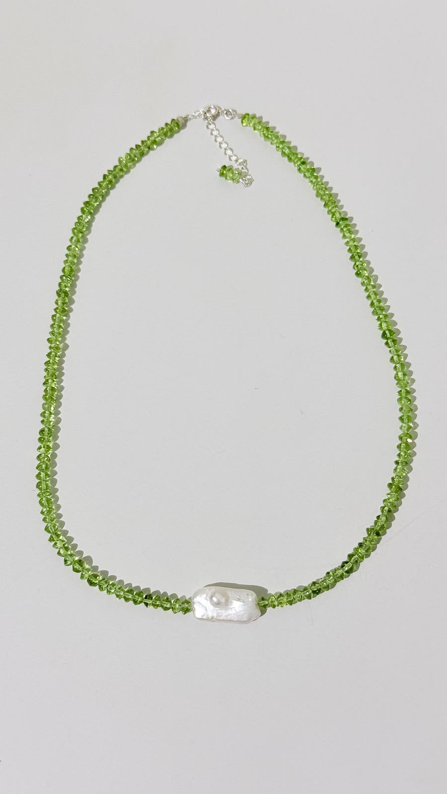 Peridot Pearl Necklace B