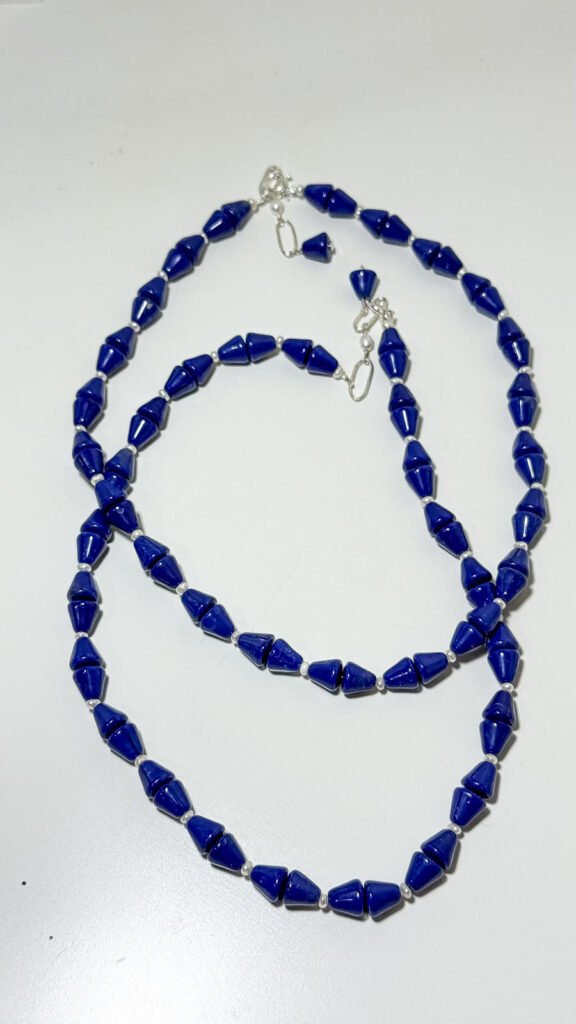 Lapis Tutup Oncom Necklace