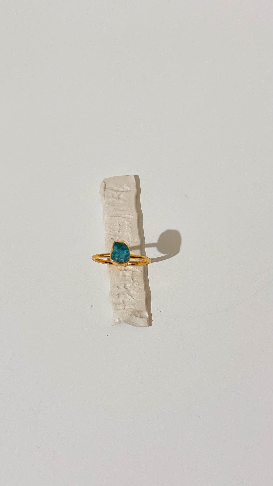 Koka Apatite Ring