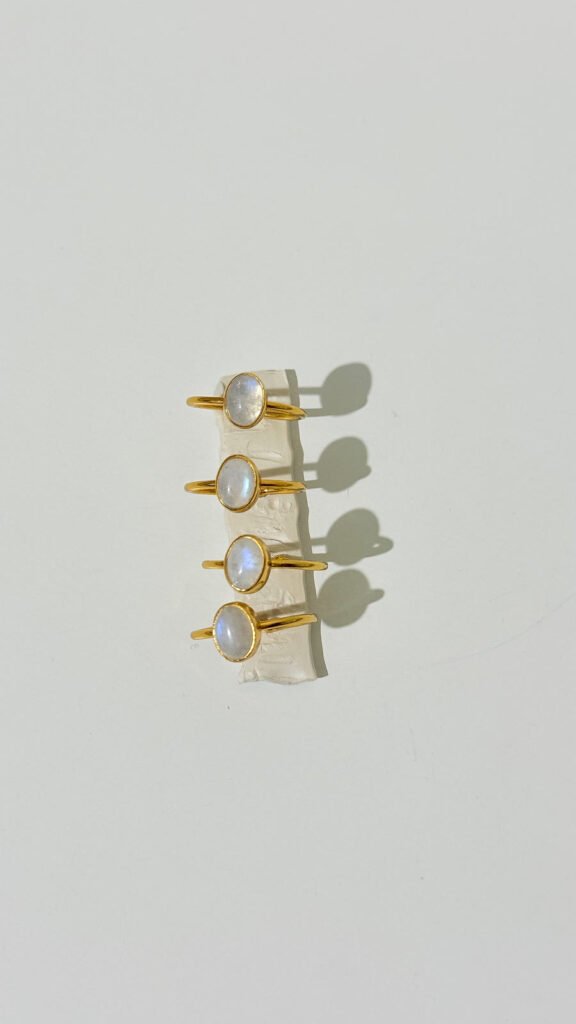 Moonstone Ring, Gold